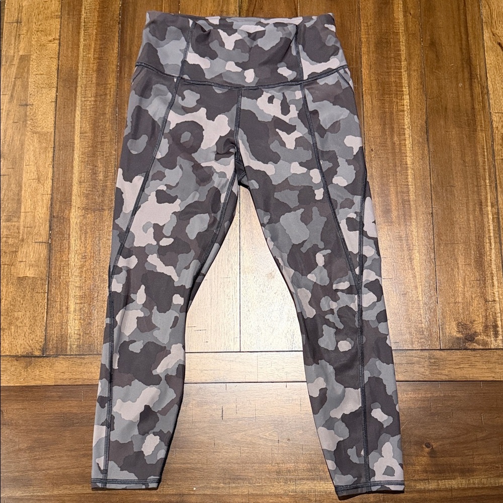 Athleta Camouflage Leggings - Gray and Black Small petite